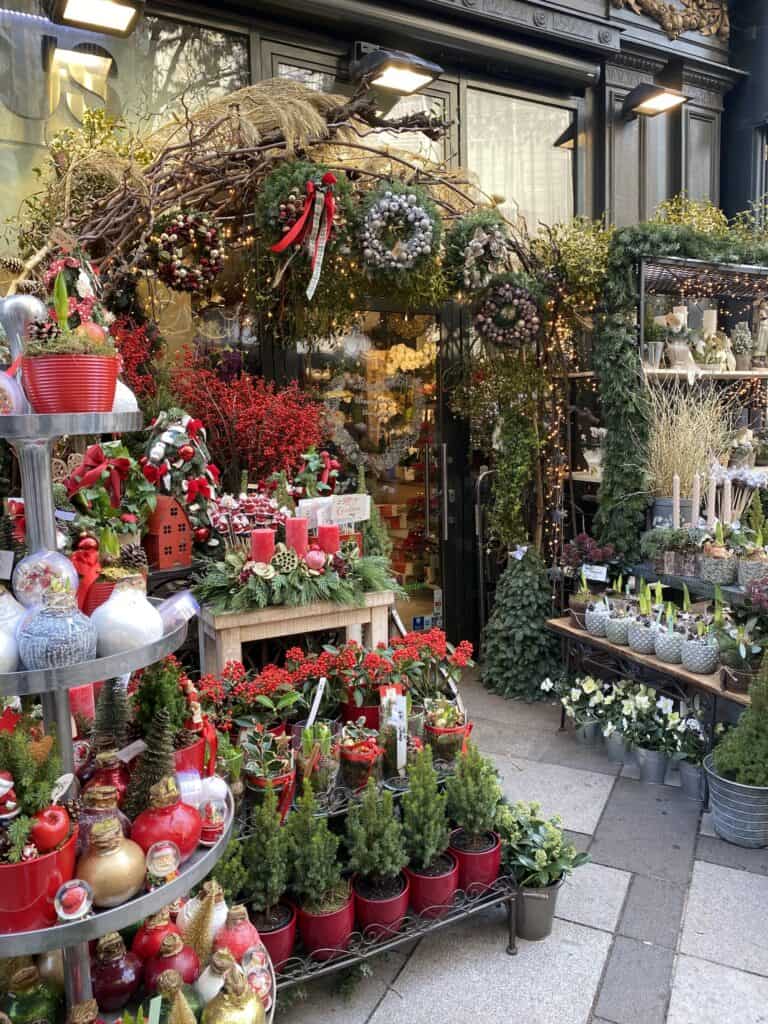 Kerstmarkt bij de Dom van Wenen op de Stephansplatz
